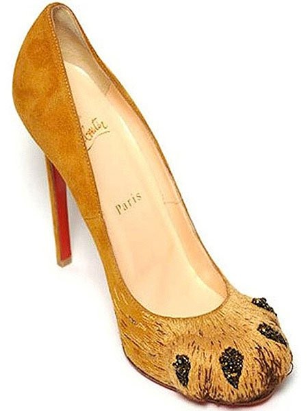 Christian-Louboutin-Alex-Lion-Paw-pumps